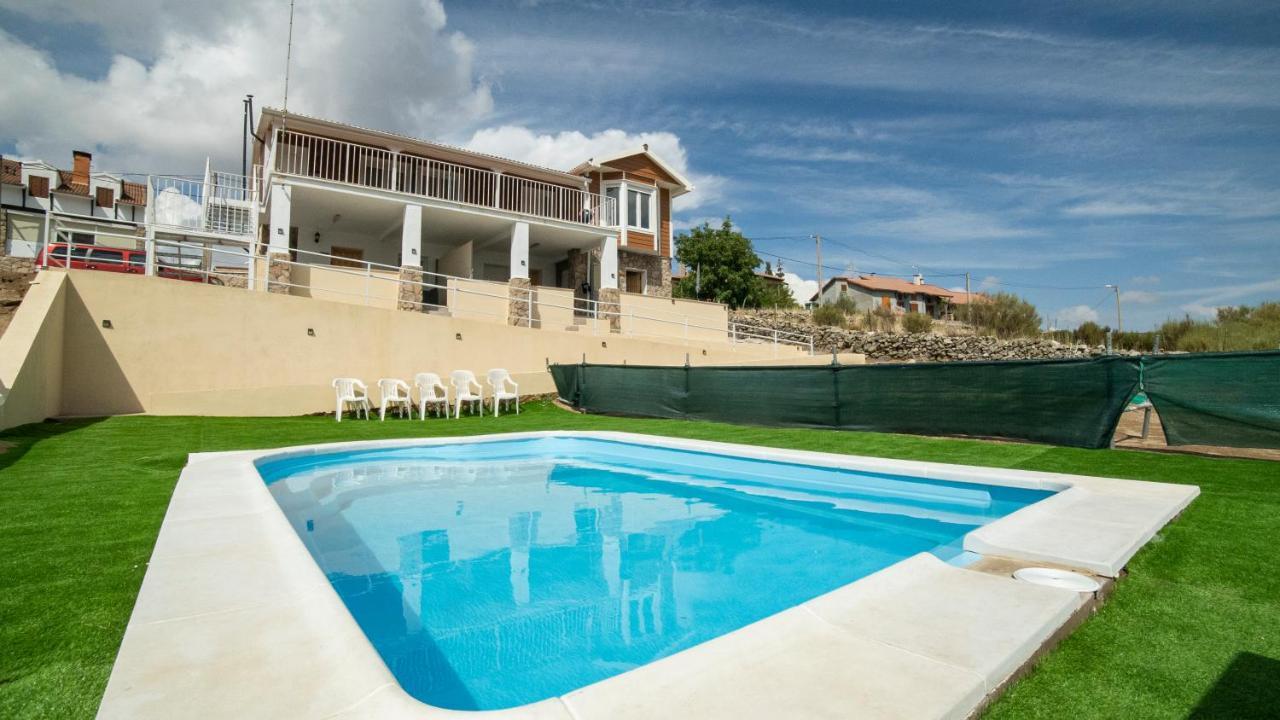 Villa De Gredos Navarredonda de Gredos Exterior photo
