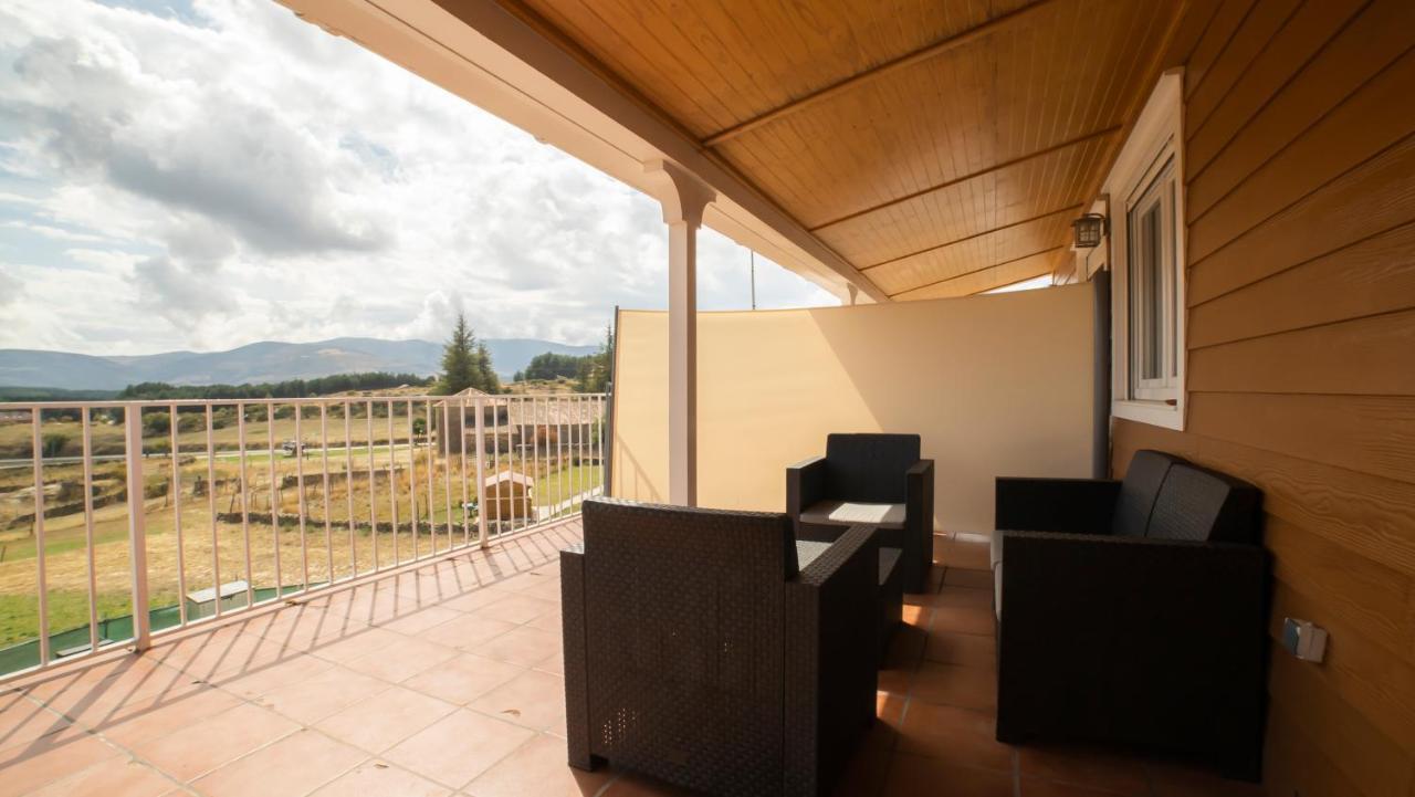 Villa De Gredos Navarredonda de Gredos Exterior photo
