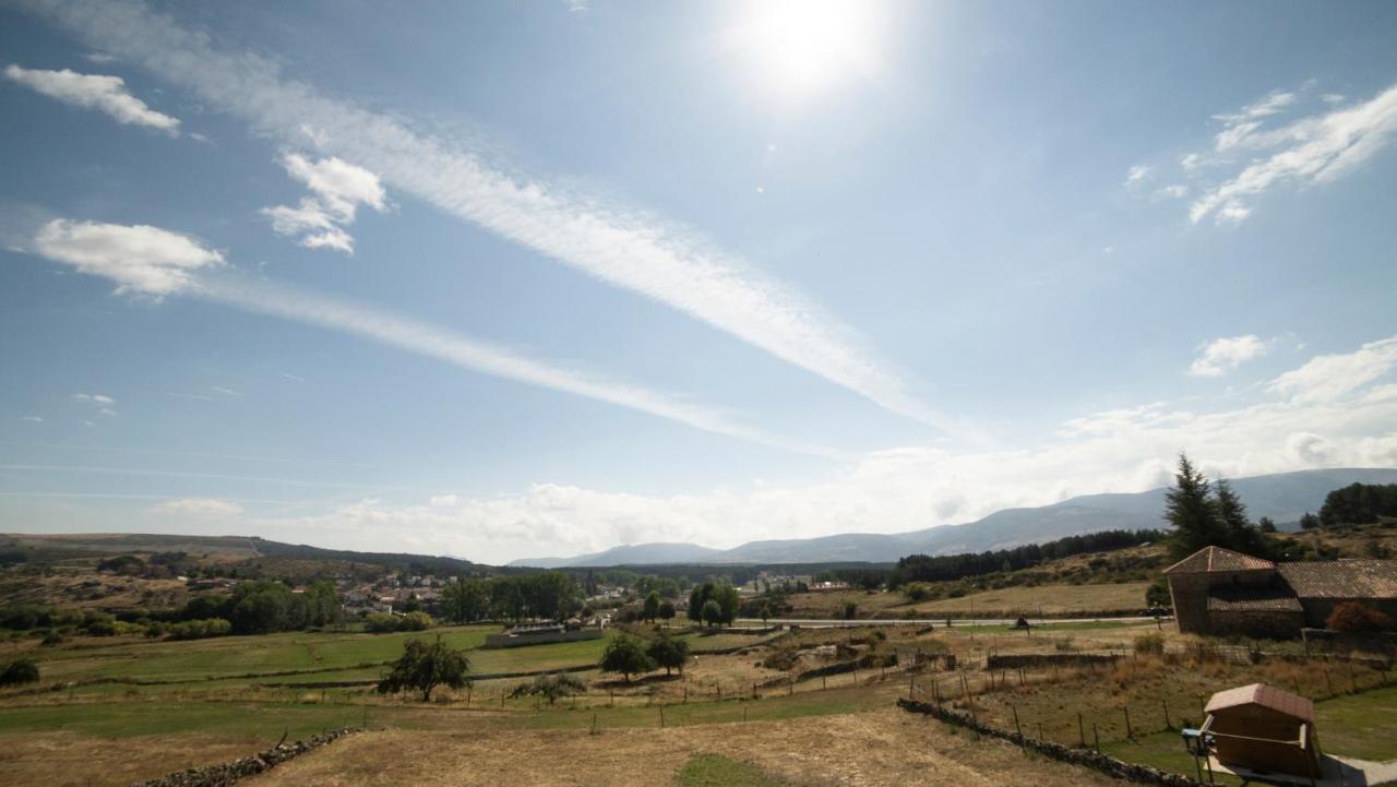 Villa De Gredos Navarredonda de Gredos Exterior photo